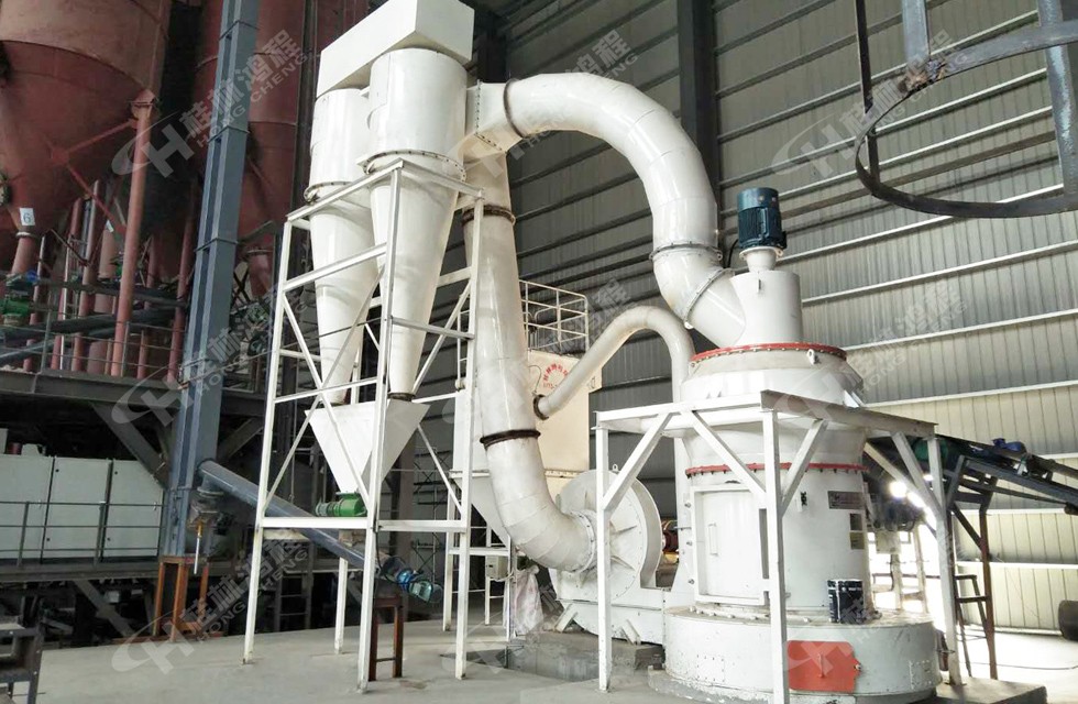 山西忻州客戶HCQ1500鉀長石全套磨粉設備實現325目4噸產能